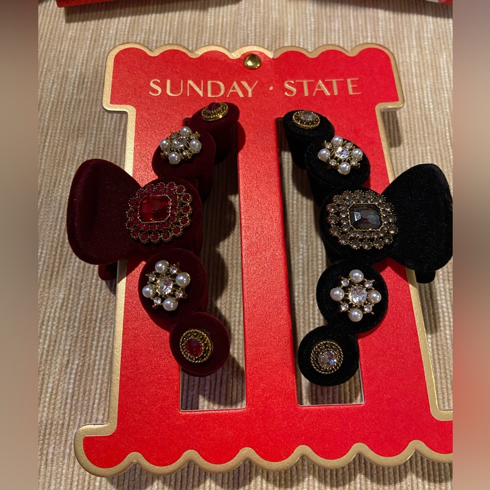 New Without Tags Jeweled Velvet Textured Hair Clips
